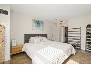 Photo #4: 8980006 Listing