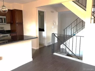 Photo #4: 8980450 Listing