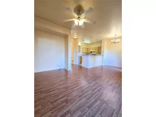 Photo #4: 8983554 Listing