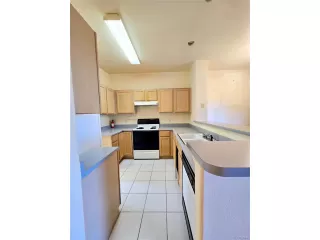 Photo #6: 8983554 Listing