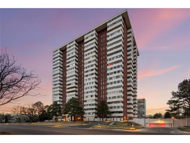 MLS: 8985516 Condo For Sale