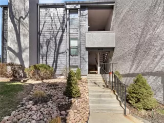 Photo #5: 8986380 Listing