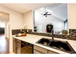 Photo #5: 8986905 Listing 