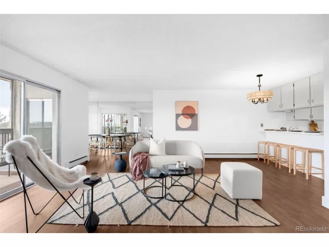 MLS: 8987956 Condo For Sale