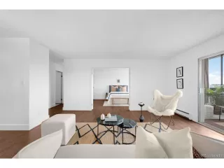 Photo #2: 8987956 Listing