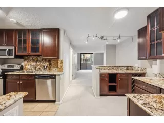 Photo #4: 8993417 Listing 