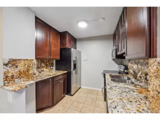 Photo #6: 8993417 Listing 
