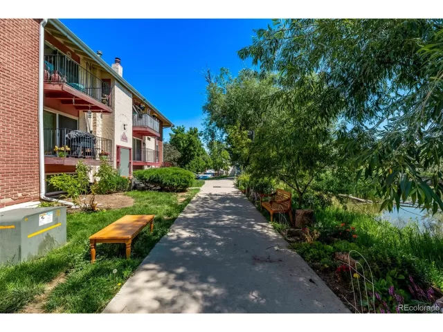 MLS: 8993473 Condo For Sale