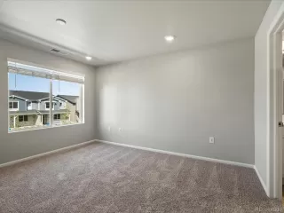 Photo #6: 8995197 Listing