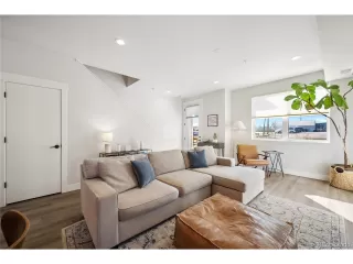 Photo #4: 8995436 Listing 