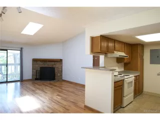 Photo #4: 8998560 Listing