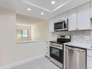 Photo #3: 8998628 Listing