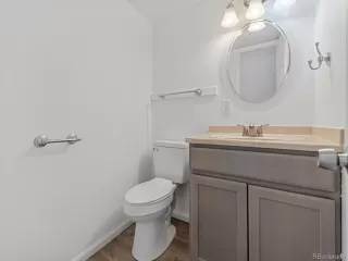 Photo #6: 9000634 Listing