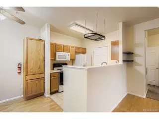 Photo #6: 9001046 Listing