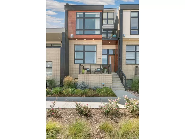 MLS: 9001324 Condo For Sale