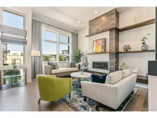 Photo #5: 9001324 Listing