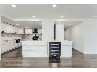 Photo #2: 9002869 Listing