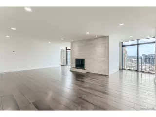 Photo #6: 9002869 Listing