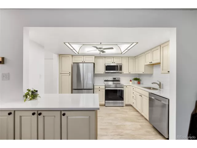 MLS: 9004044 Condo For Sale