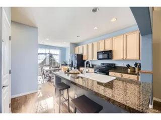 Photo #6: 9009722 Listing