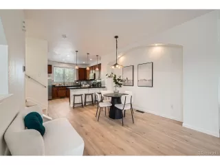 Photo #6: 9009921 Listing 