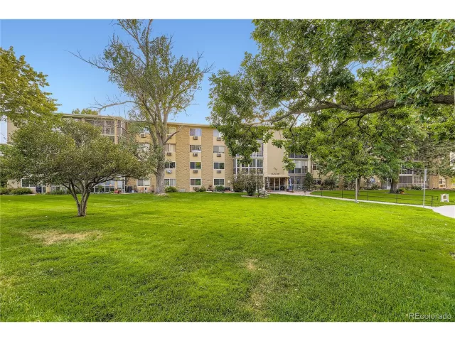 MLS: 9010579 Condo For Sale