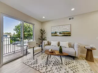 Photo #2: 9010827 Listing 
