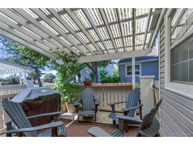 MLS: 9012532 Condo For Sale