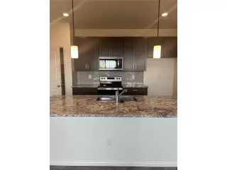 Photo #5: 9014513 Listing 