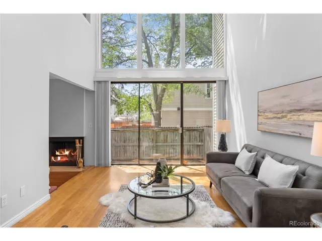 MLS: 9017048 Condo For Sale