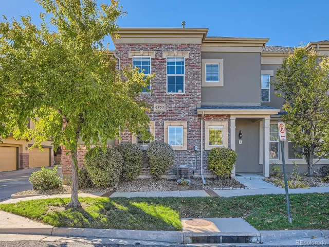 MLS: 9018425 Condo For Sale