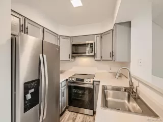 Photo #4: 9019495 Listing