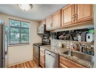 Photo #3: 9020022 Listing 