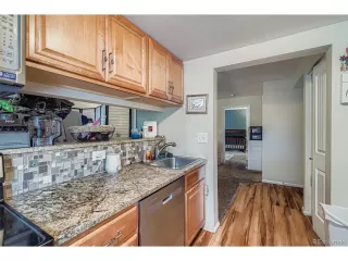 Photo #5: 9020022 Listing 