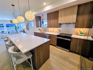 Photo #3: 9022054 Listing