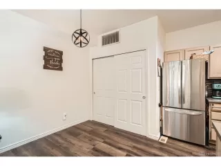 Photo #5: 9023159 Listing 