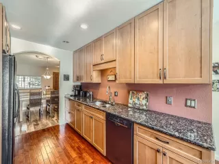 Photo #3: 9025060 Listing 
