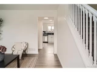 Photo #4: 9025241 Listing 