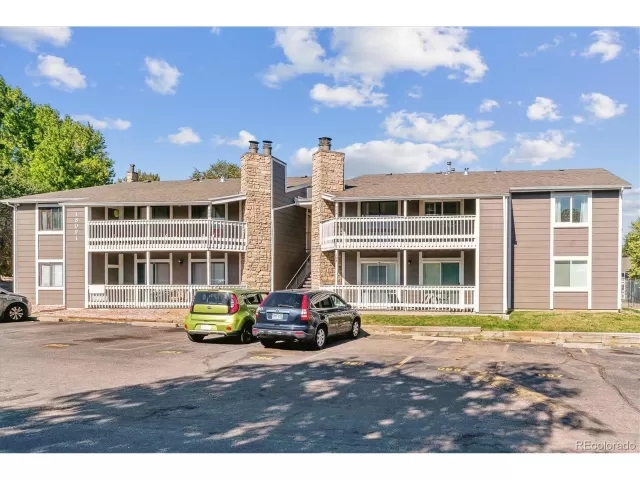 MLS: 9025374 Condo For Sale