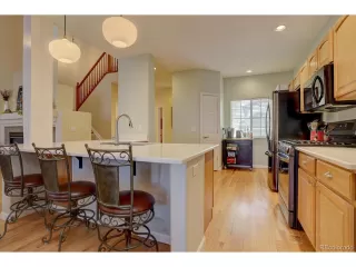 Photo #6: 9026443 Listing