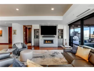 Photo #4: 9027225 Listing