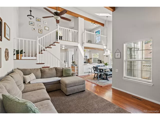 MLS: 9027499 Condo For Sale