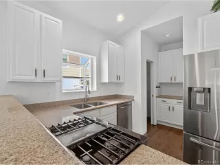 Photo #6: 9029911 Listing 