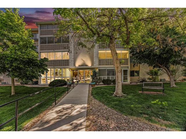 MLS: 9032425 Condo For Sale