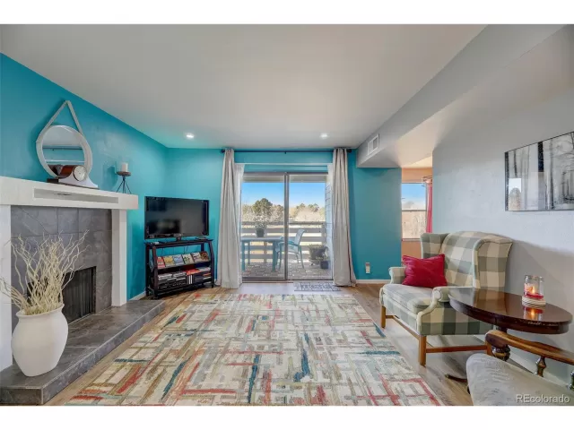 MLS: 9034047 Condo For Sale