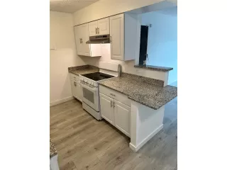 Photo #3: 9035013 Listing 