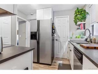 Photo #2: 9035778 Listing