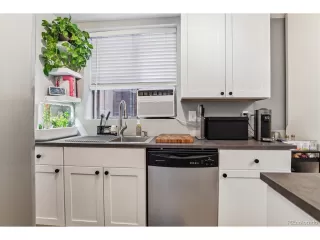 Photo #6: 9035778 Listing