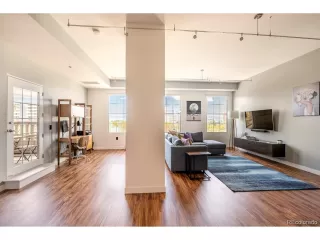 Photo #3: 9039282 Listing 