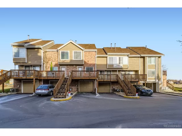 MLS: 9040429 Condo For Sale